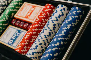 traditonal online casino.png